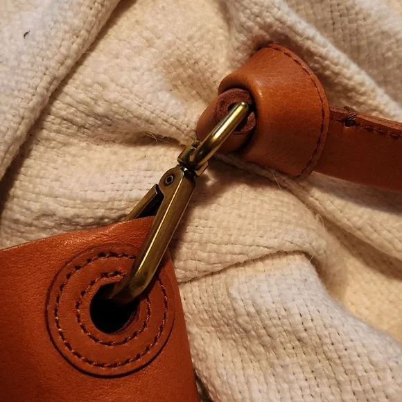 Madewell leather crossbody - Picture 5 of 10